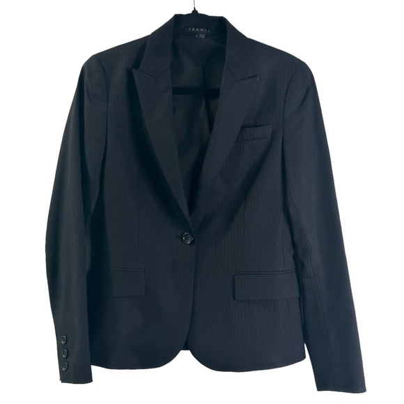 Theory wool strips blazer size 6